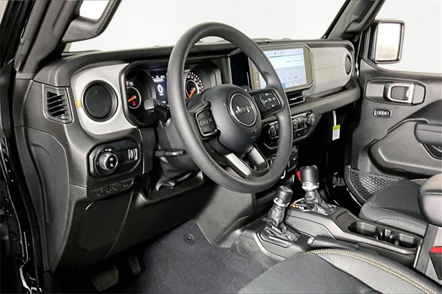 New 2026 Jeep Gladiator Sport image 8