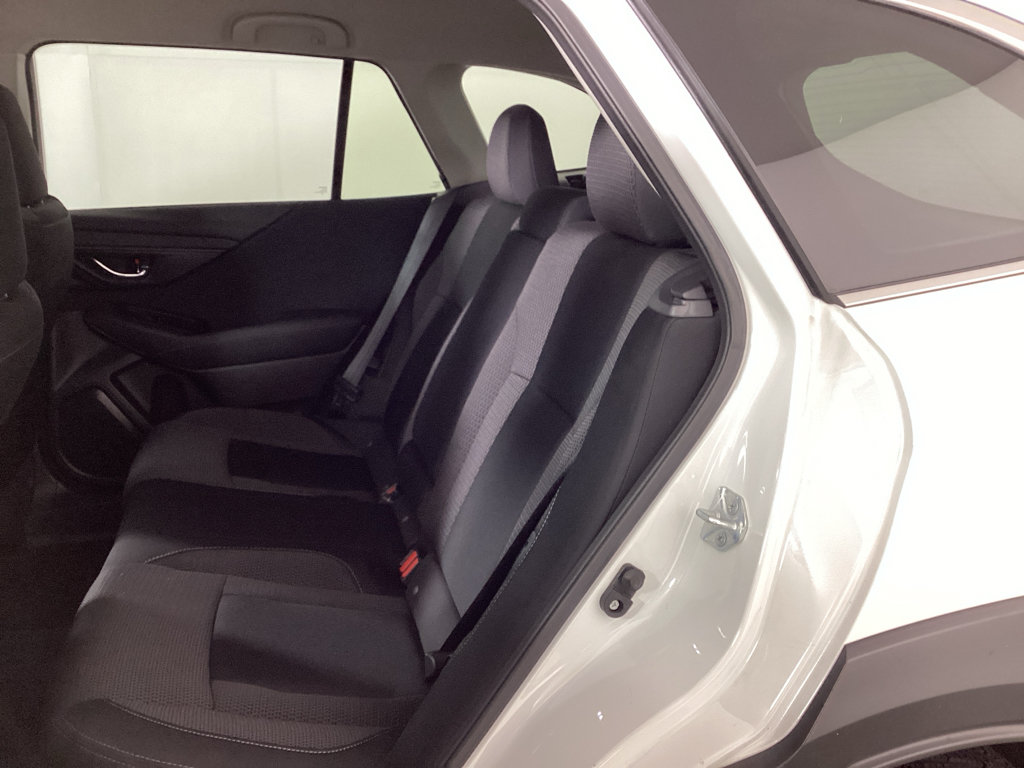 Used 2025 Subaru Outback Premium w/ Popular Package #1A AWD/4WD image 12