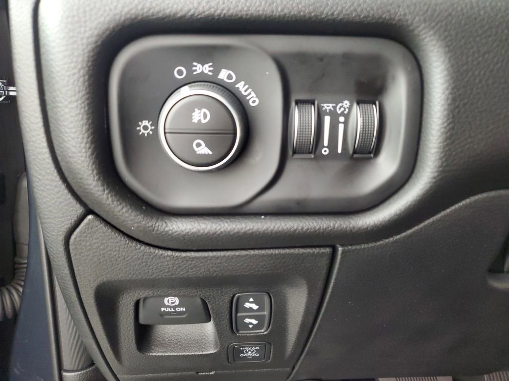 New 2026 RAM 1500 Rebel image 25