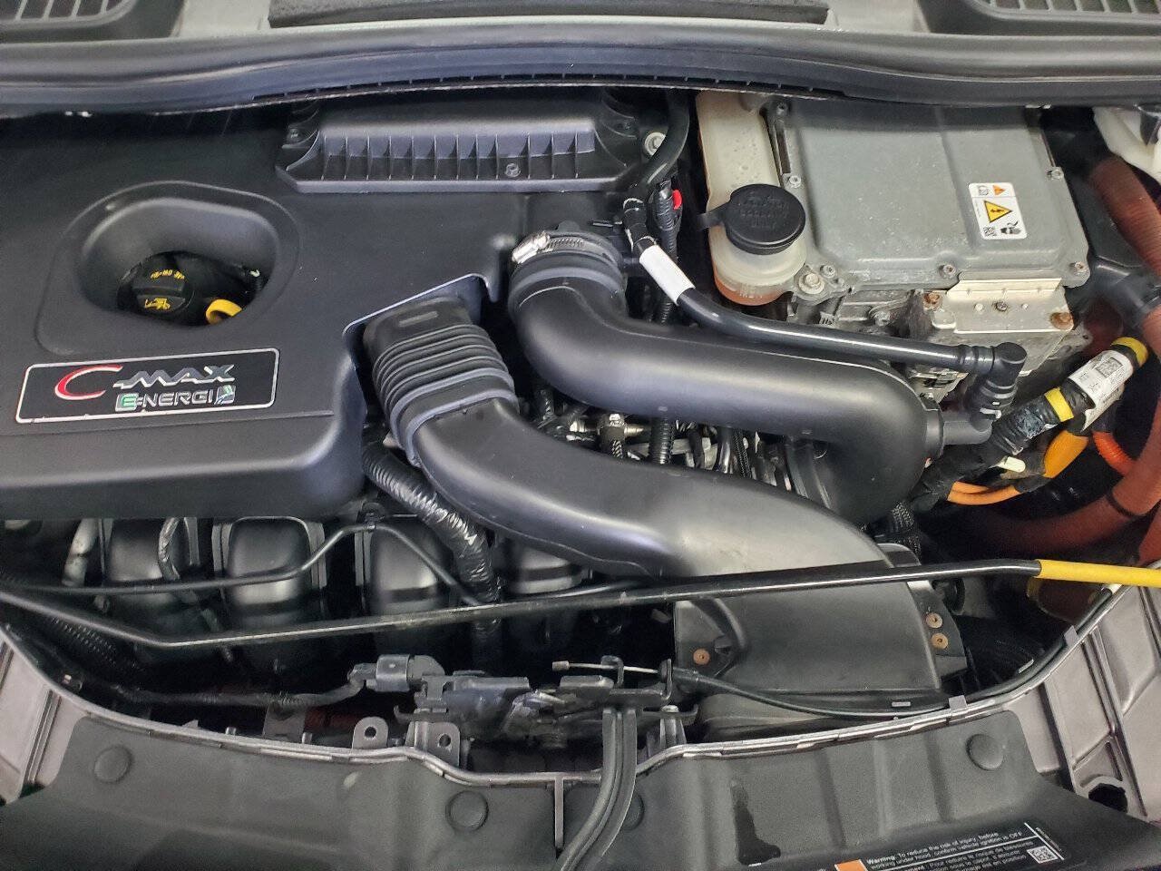 Used 2014 Ford C-MAX Energi SEL FWD image 4