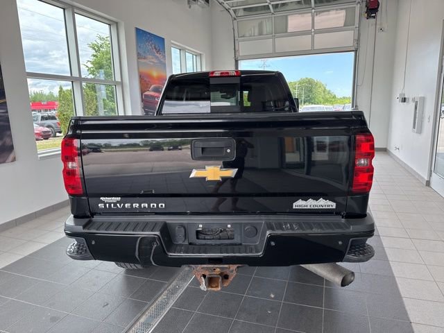 Used 2015 Chevrolet Silverado 3500 High Country image 5