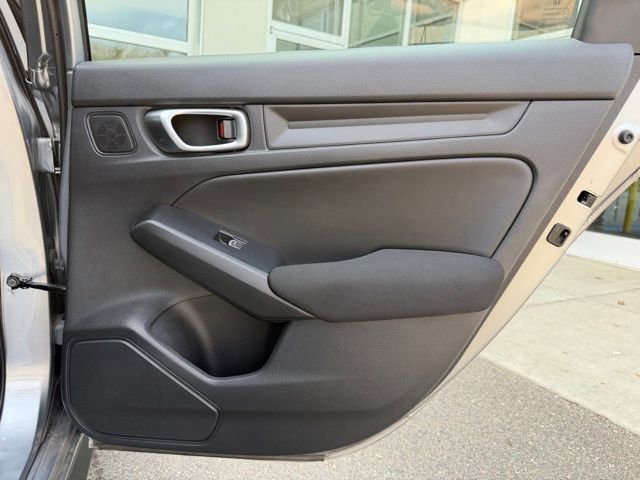 Used 2023 Honda Civic Sport image 31