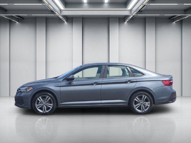 Used 2024 Volkswagen Jetta SE FWD image 8