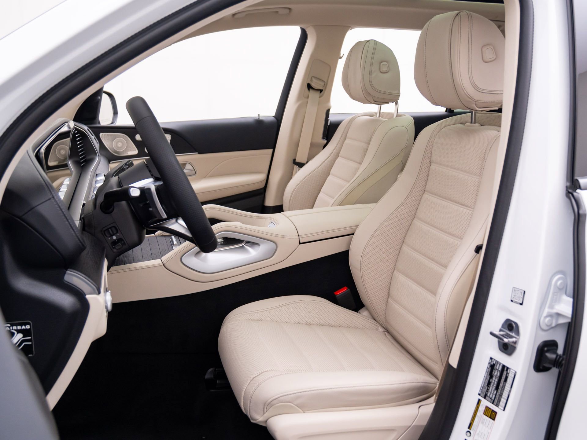 New 2026 Mercedes-Benz GLS 450 4MATIC image 17