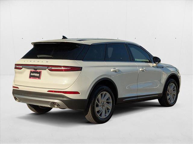 New 2025 Lincoln Corsair Premiere image 2