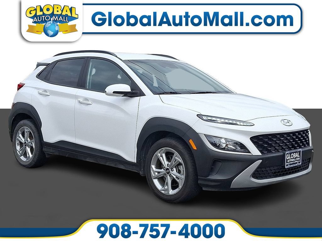 Used 2023 Hyundai Kona SEL AWD/4WD image 1