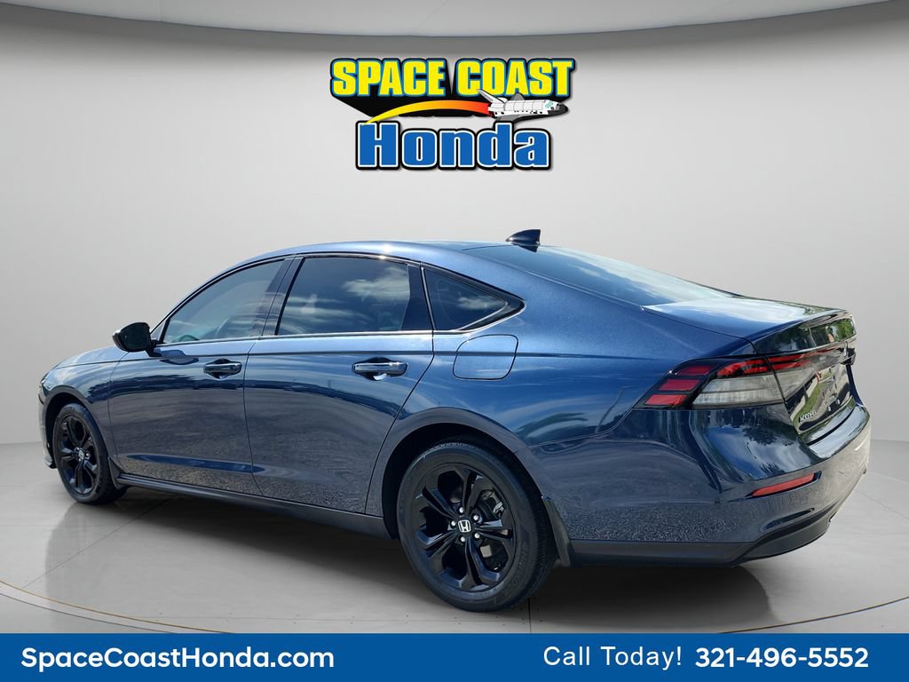 Used 2025 Honda Accord SE image 5