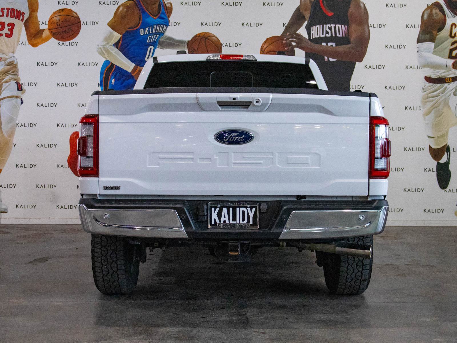 Used 2023 Ford F150 Lariat w/ Trailer Tow Package AWD/4WD image 23