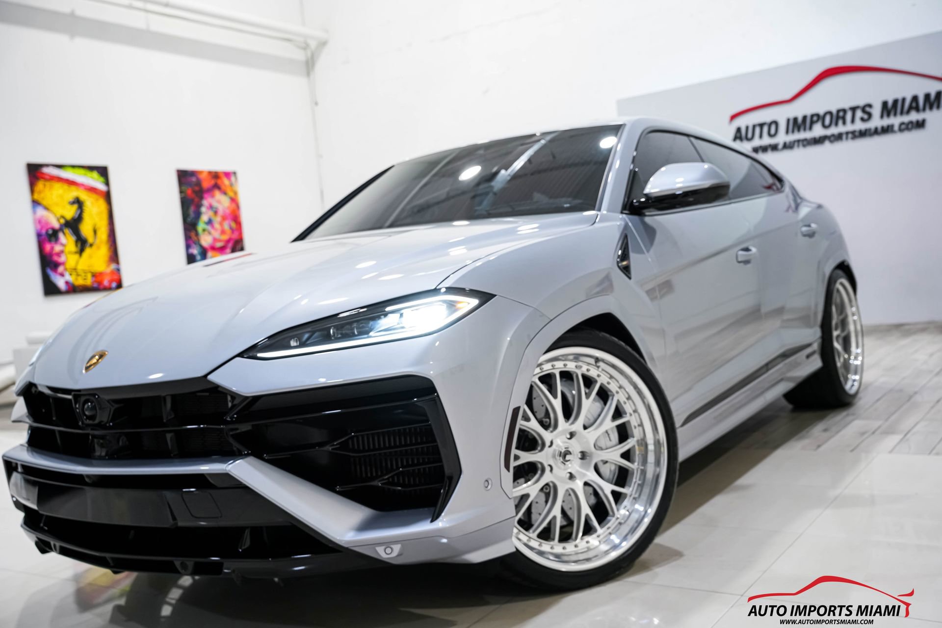 Used 2025 Lamborghini Urus SE image 38