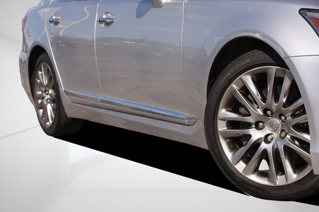 Used 2016 Lexus LS 460 AWD w/ Comfort Package image 3