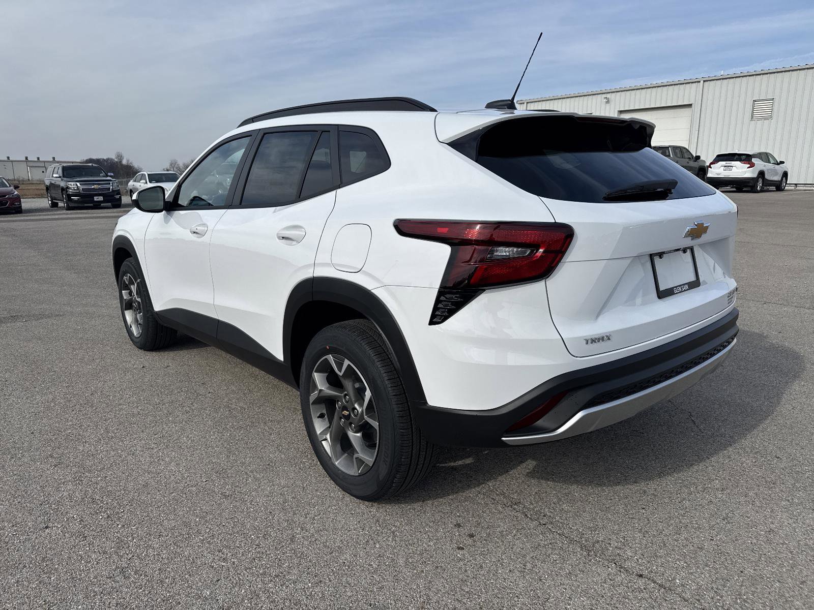 New 2026 Chevrolet Trax LT w/ LT Convenience Package image 3