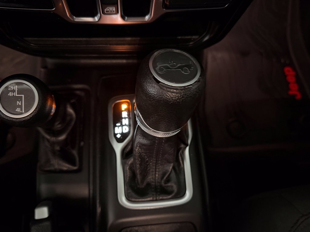 Used 2019 Jeep Wrangler Unlimited Sport S AWD/4WD image 9
