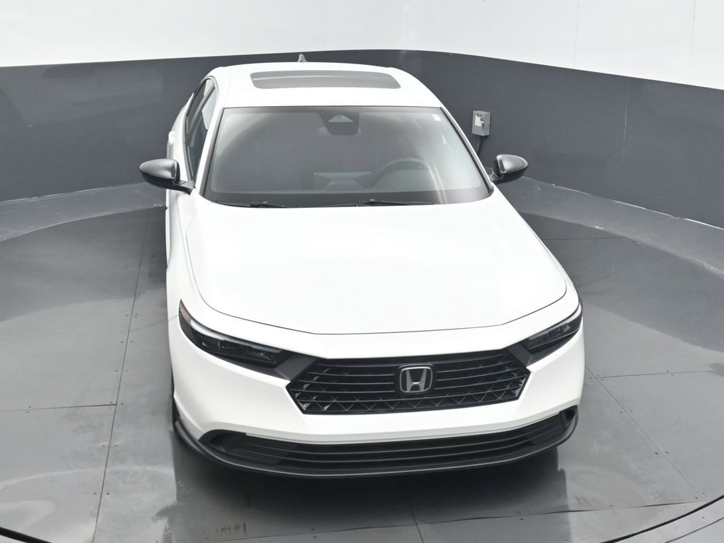 Used 2024 Honda Accord Sport image 6