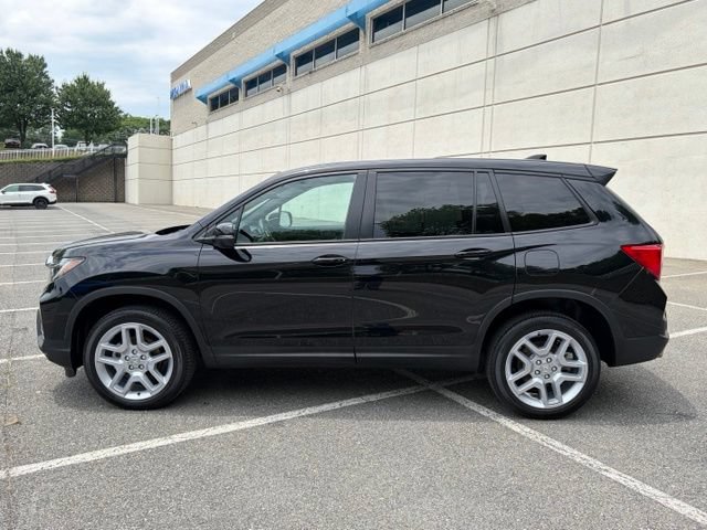 Certified 2025 Honda Passport EX-L image 4