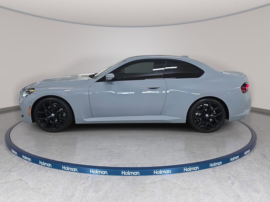 Used 2025 BMW 230i Coupe w/ M Sport Package image 11