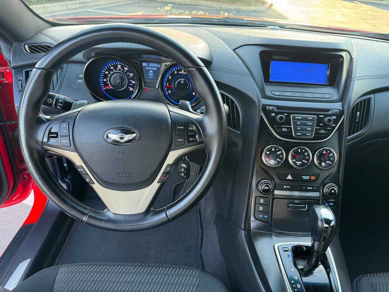 Used 2013 Hyundai Genesis 2.0T image 14