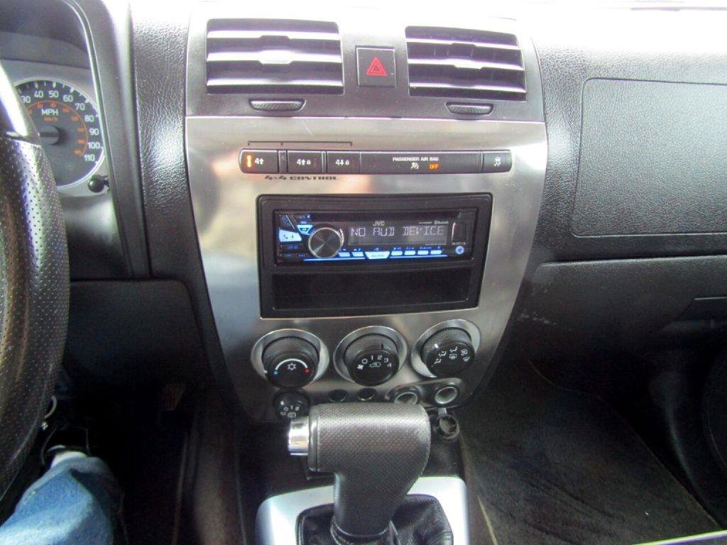 Used 2008 HUMMER H3 Luxury AWD/4WD image 16