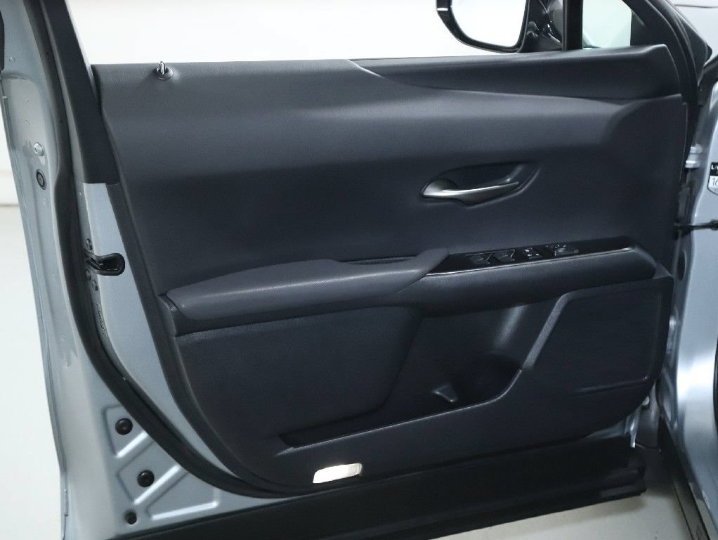 Used 2024 Lexus UX 250h AWD image 15