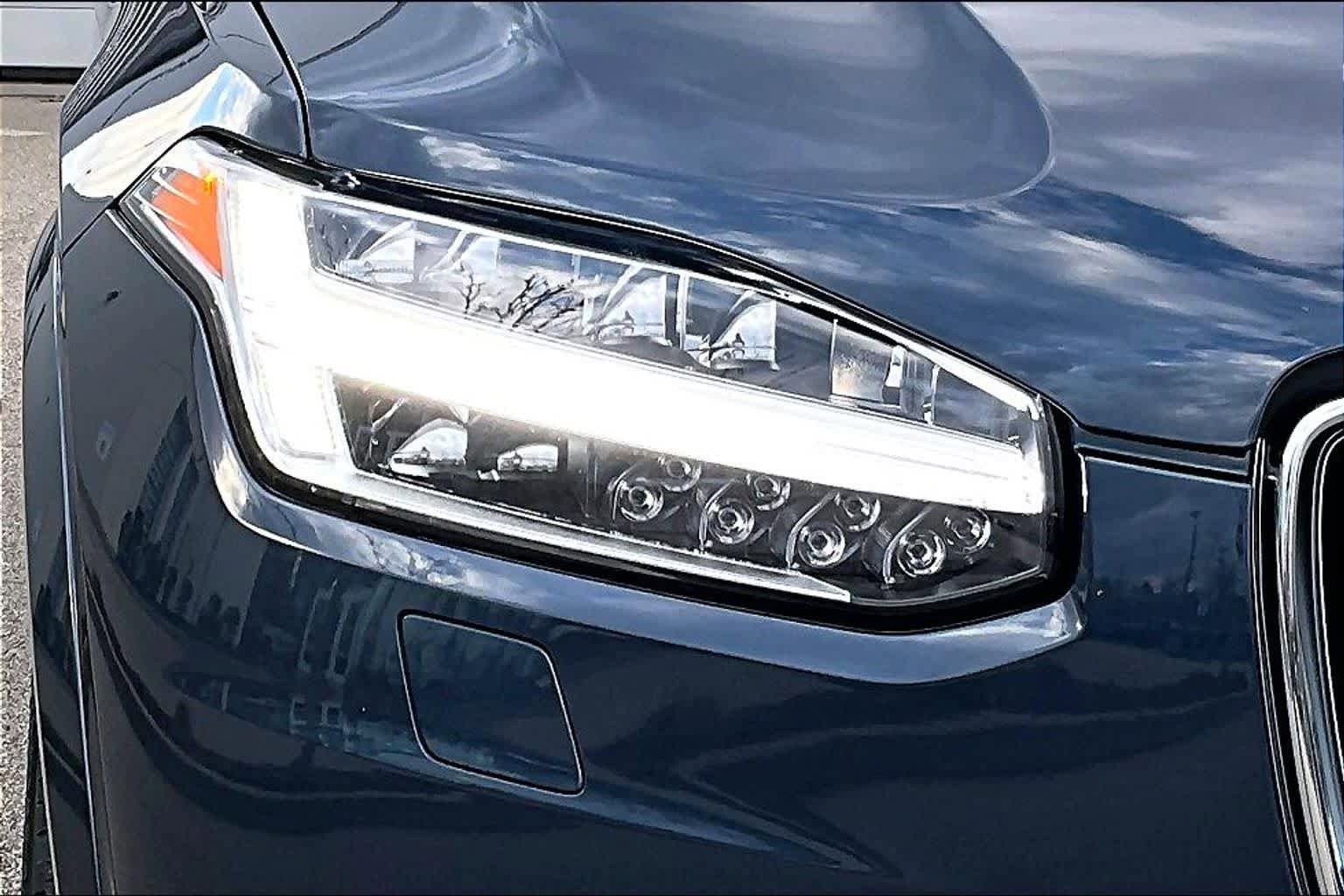 Certified 2023 Volvo XC90 B6 Plus w/ Protection Package Premier AWD/4WD image 27