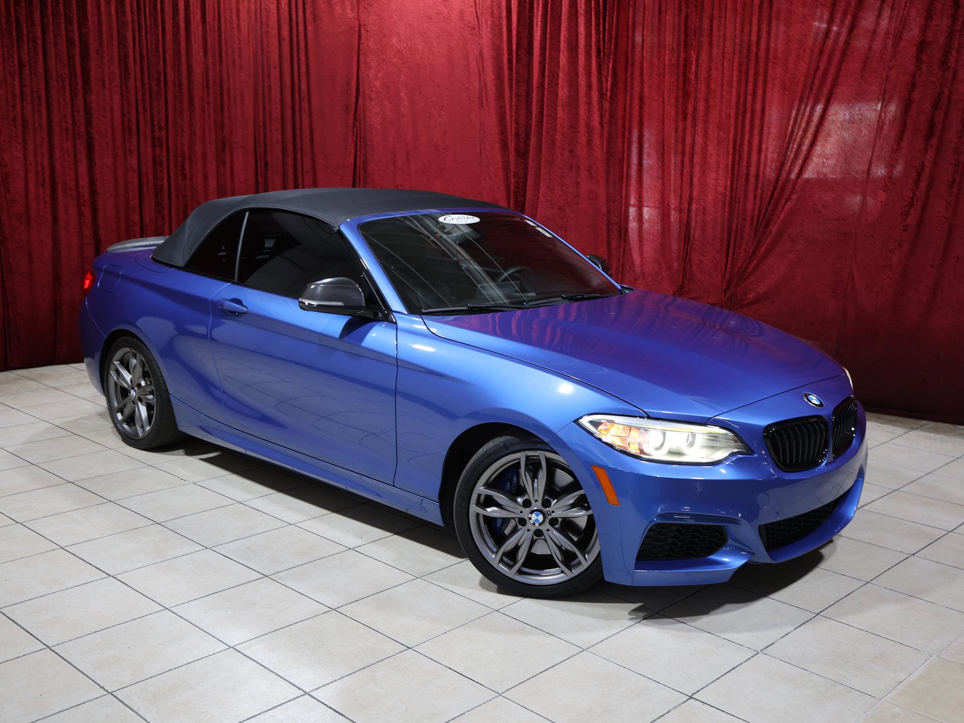 Used 2015 BMW M235i Convertible image 2