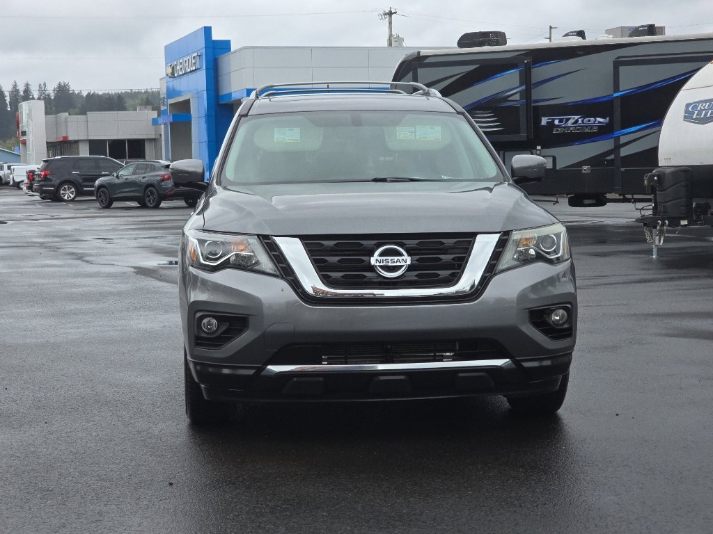 Used 2017 Nissan Pathfinder SL w/ SL Premium Package AWD/4WD image 3