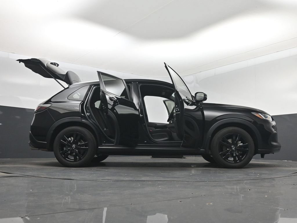 Used 2026 Honda HR-V Sport image 7