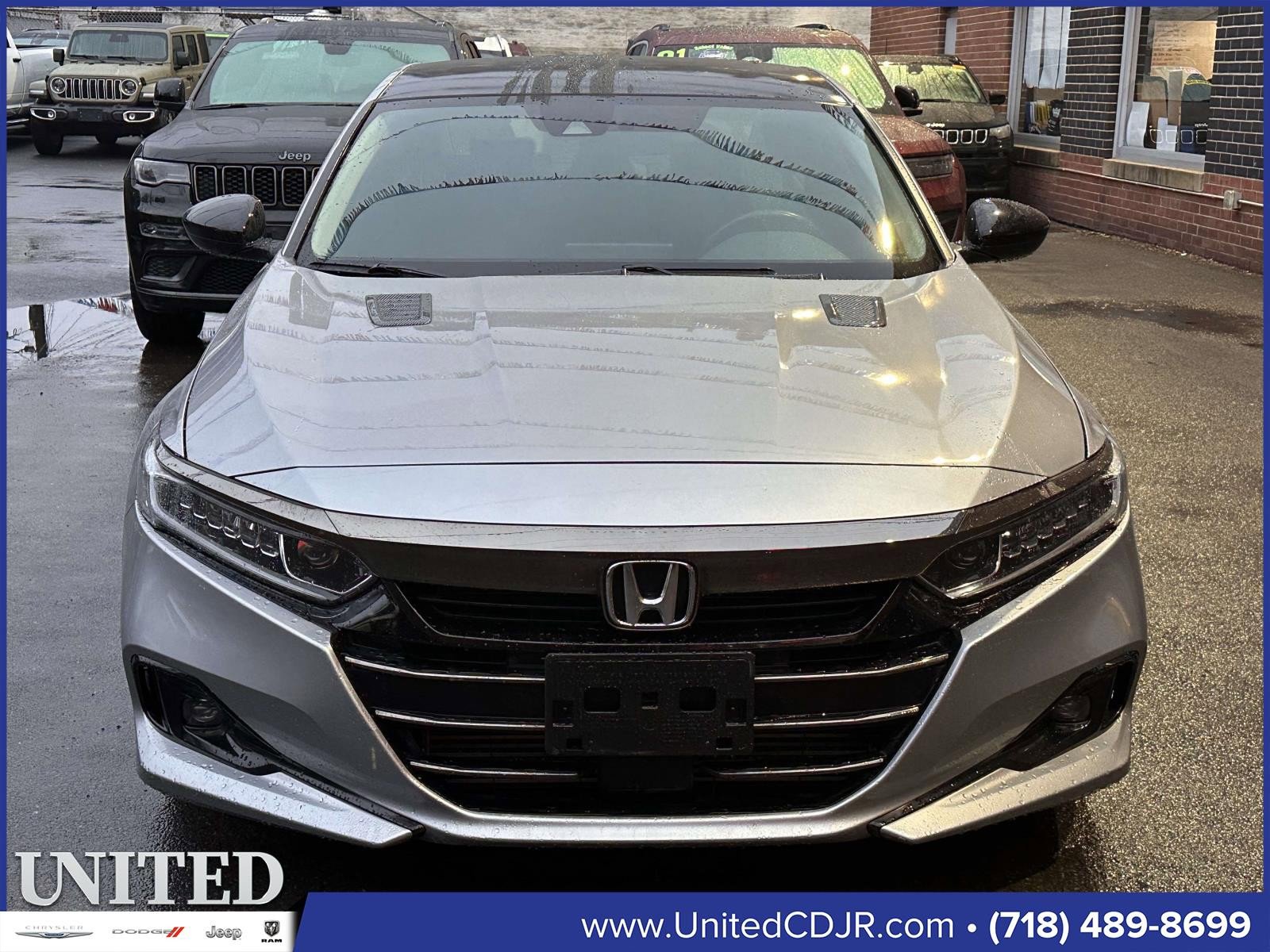 Used 2022 Honda Accord Sport Special Edition image 9