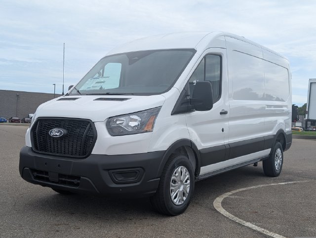 New 2027 Ford Transit 250 148 Medium Roof w/ Load Area Protection Package RWD image 3