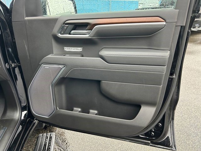 Certified 2025 GMC Sierra 1500 Denali w/ Denali Reserve Package image 26