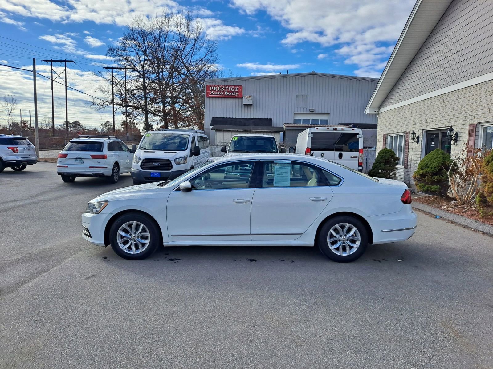 Used 2017 Volkswagen Passat 1.8T S image 5
