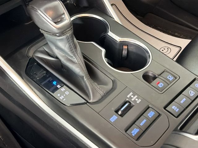 Used 2020 Toyota Highlander XLE image 17
