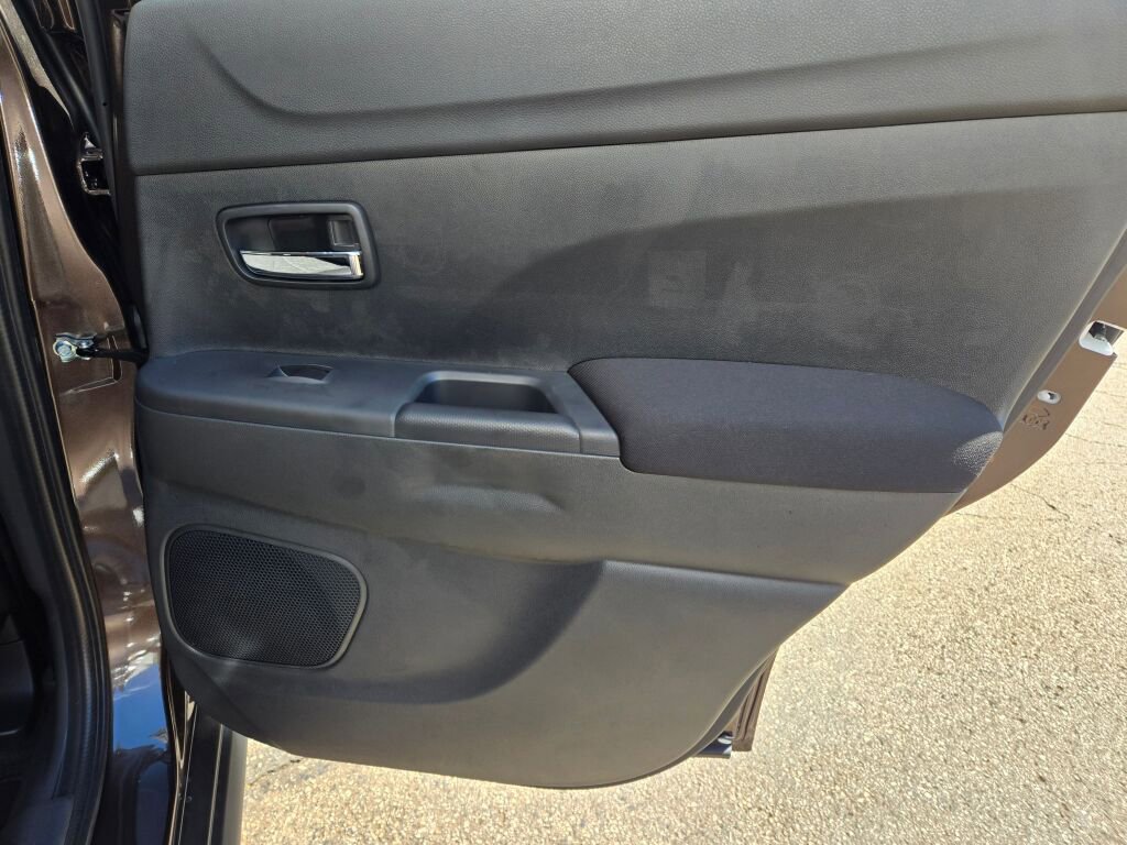 New 2025 Mitsubishi Outlander Sport LE image 8