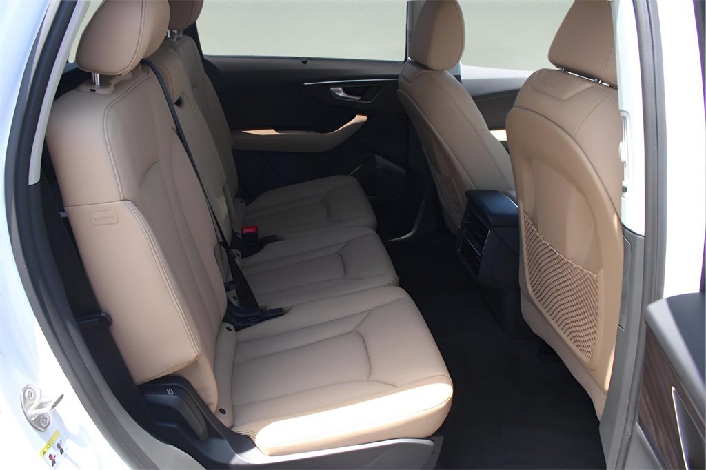 New 2025 Audi Q7 3.0T Premium Plus image 16