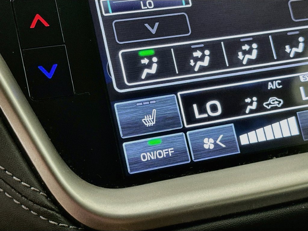 Certified 2024 Subaru Outback Premium AWD/4WD image 27