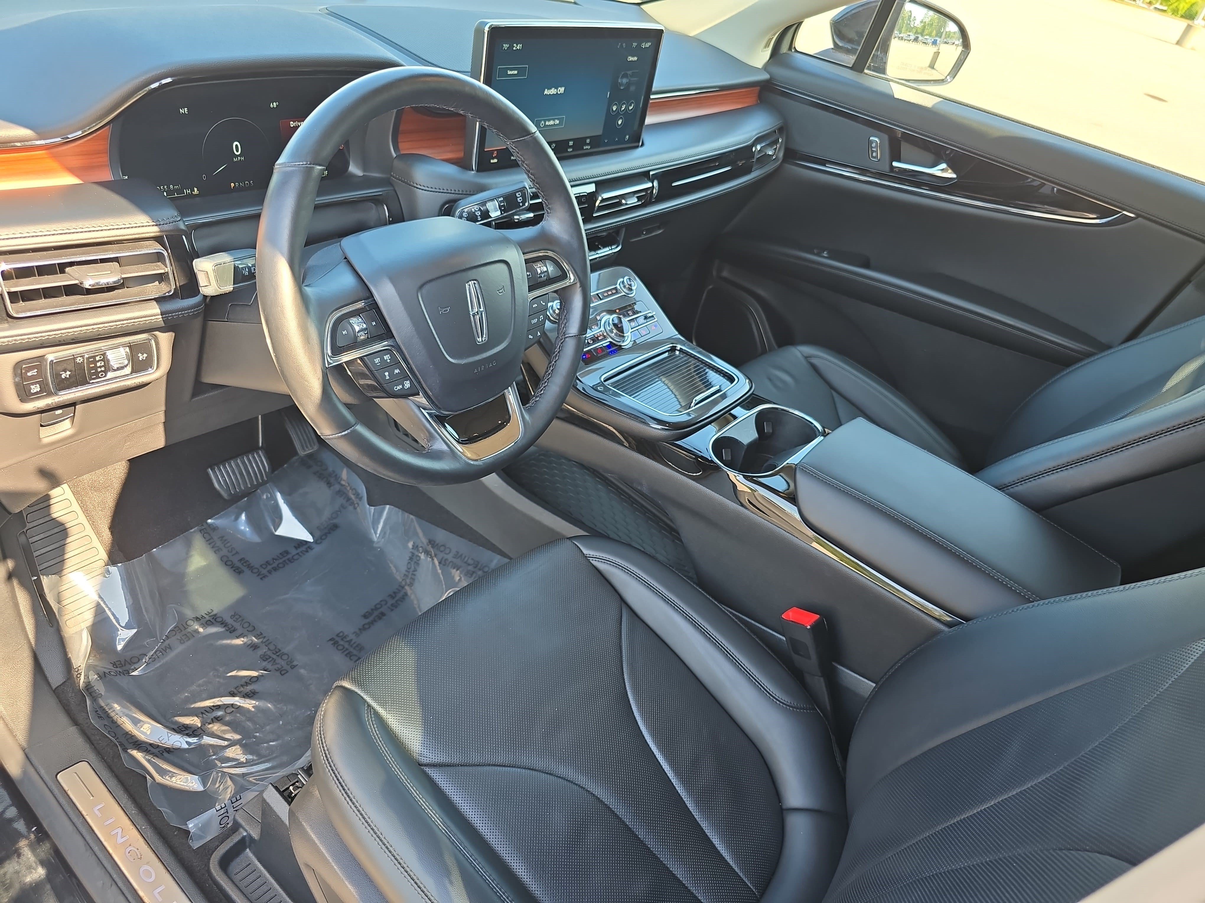 Certified 2023 Lincoln Nautilus Reserve AWD/4WD image 15