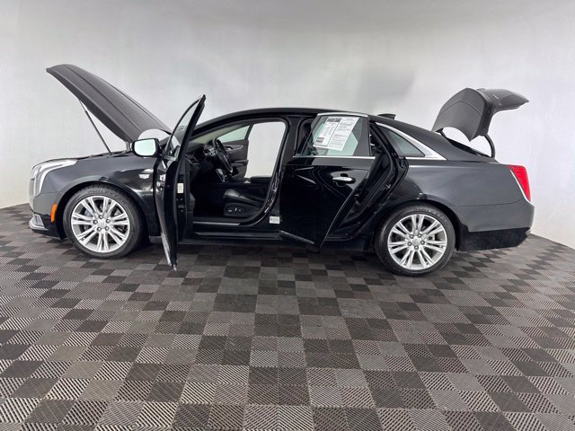 Used 2019 Cadillac XTS Luxury FWD image 9