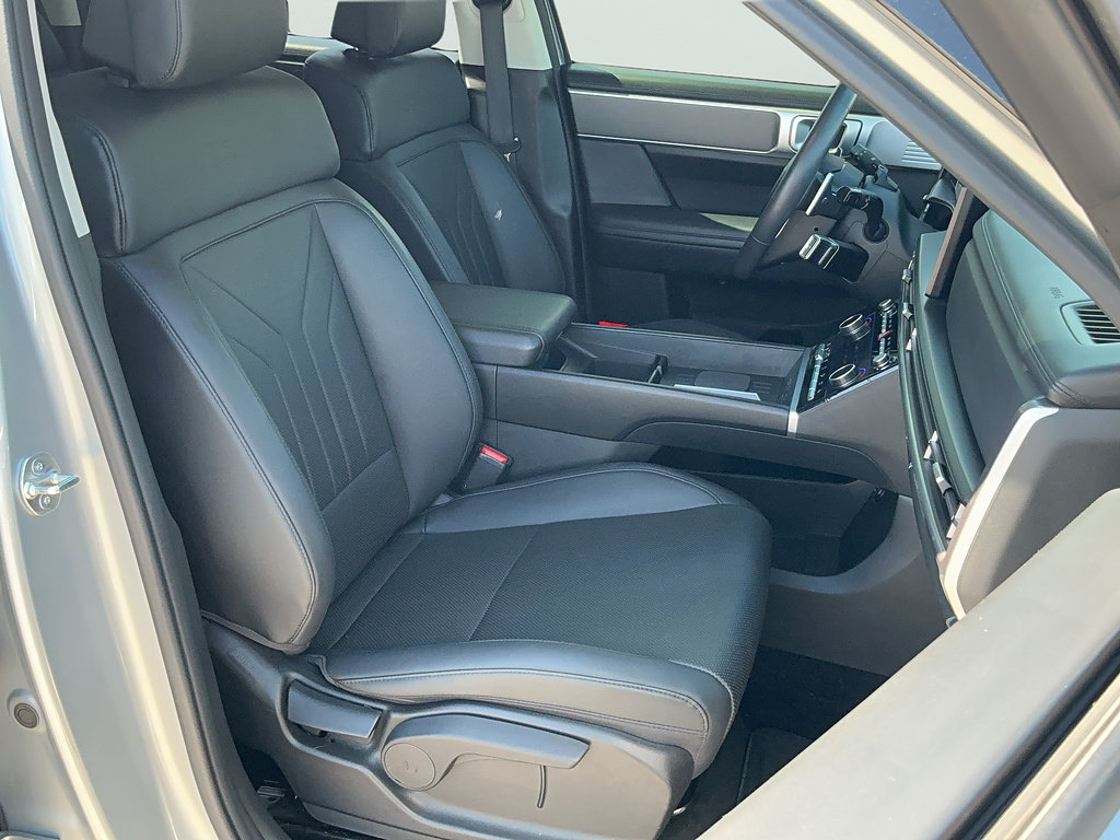 Certified 2024 Hyundai Santa Fe XRT AWD/4WD image 40