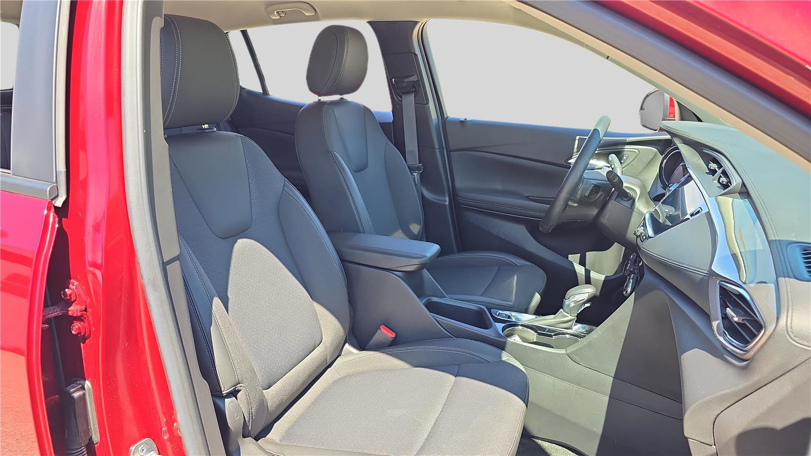Used 2023 Buick Encore GX Select w/ Sport Touring Package AWD/4WD image 14