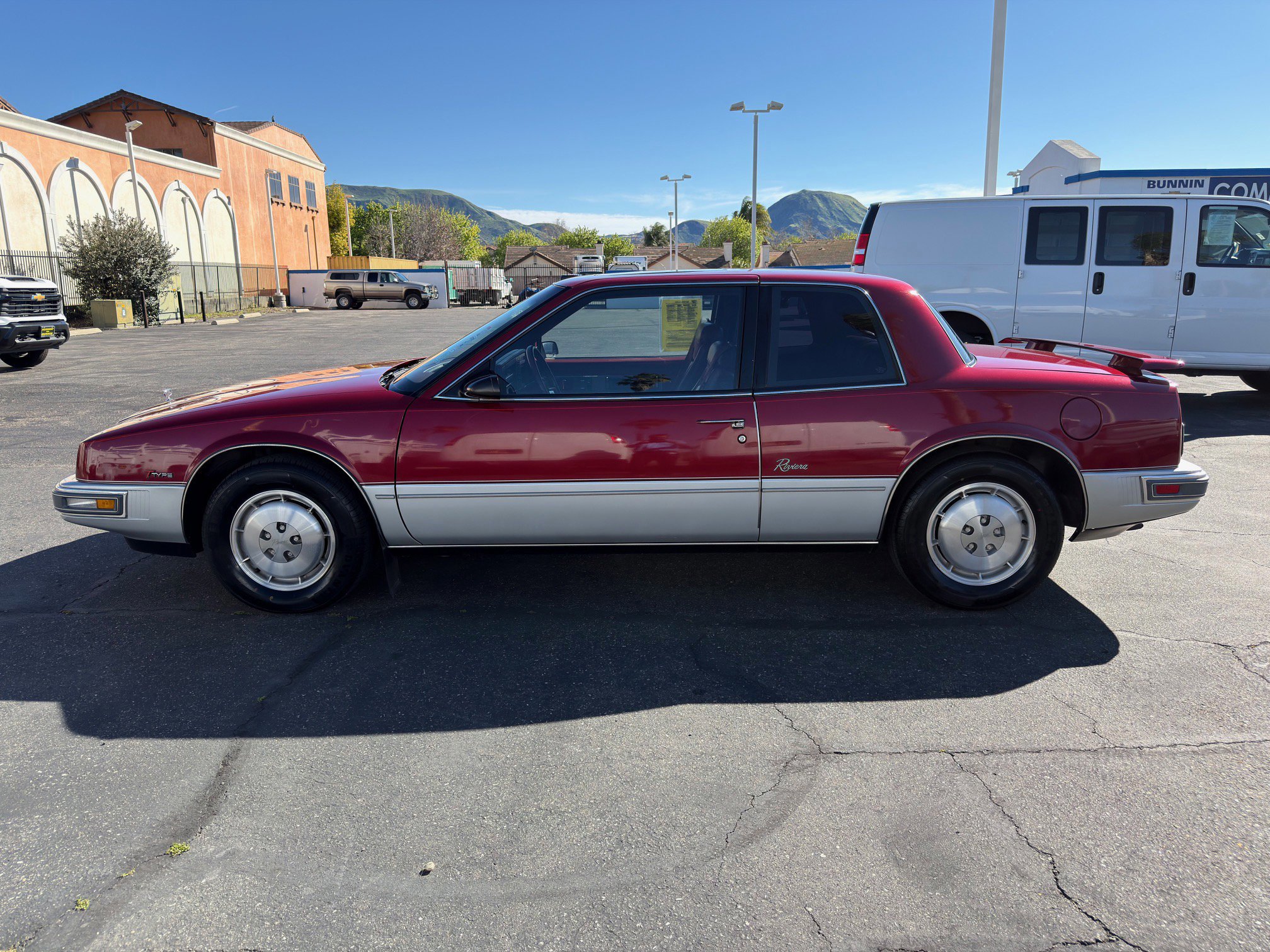 Used 1988 Buick Riviera Coupe image 5