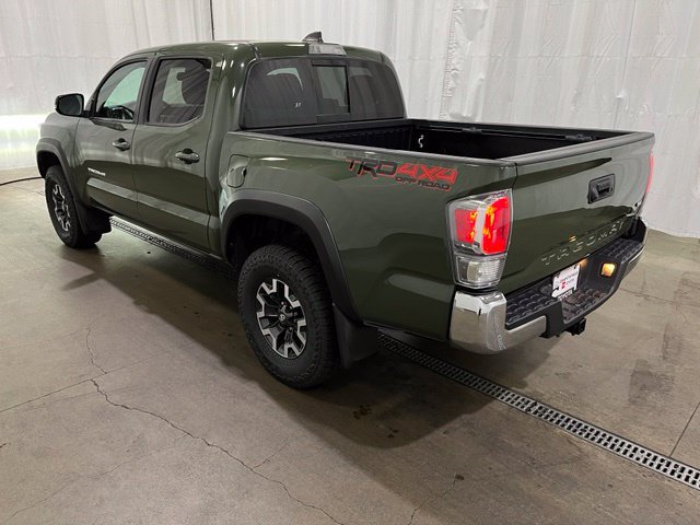 Used 2022 Toyota Tacoma TRD Off-Road AWD/4WD image 7