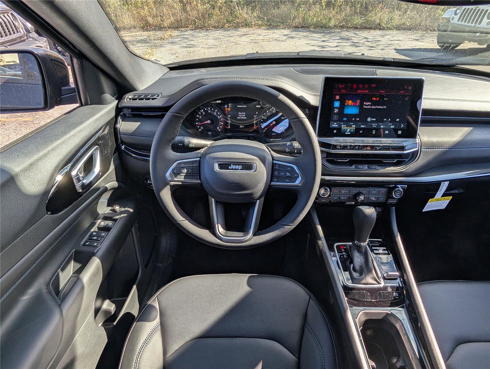 New 2026 Jeep Compass Limited AWD/4WD image 12