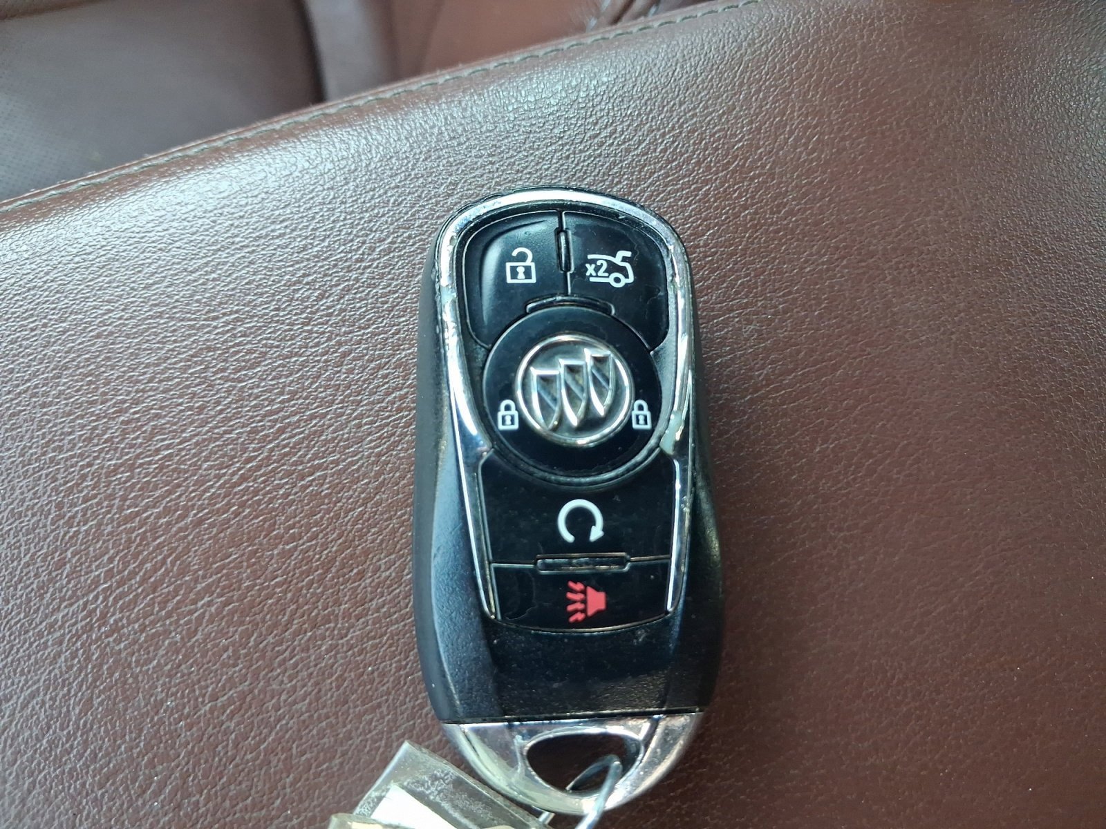 Used 2019 Buick LaCrosse Avenir w/ Driver Confidence Package II AWD/4WD image 35