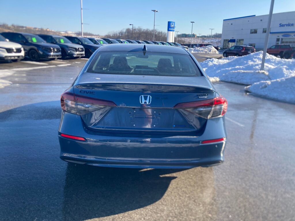 New 2026 Honda Civic Sport Touring image 4