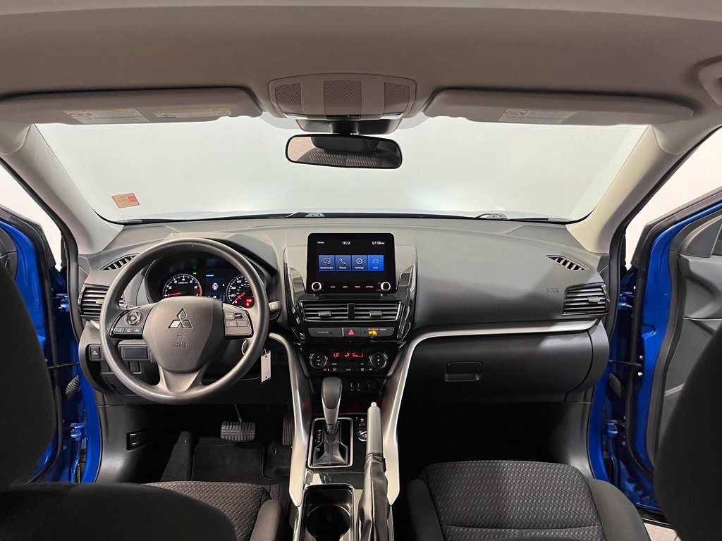 Used 2022 Mitsubishi Eclipse Cross ES AWD/4WD image 19