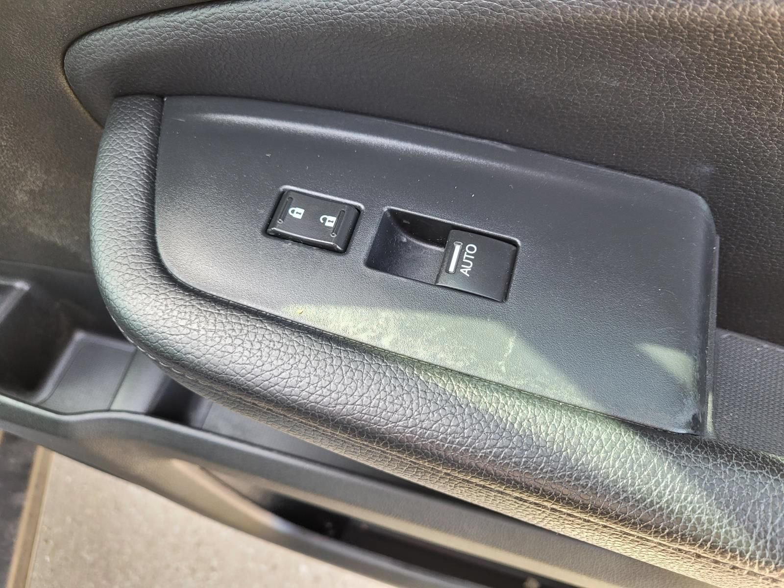 Used 2022 Honda Pilot Touring image 8