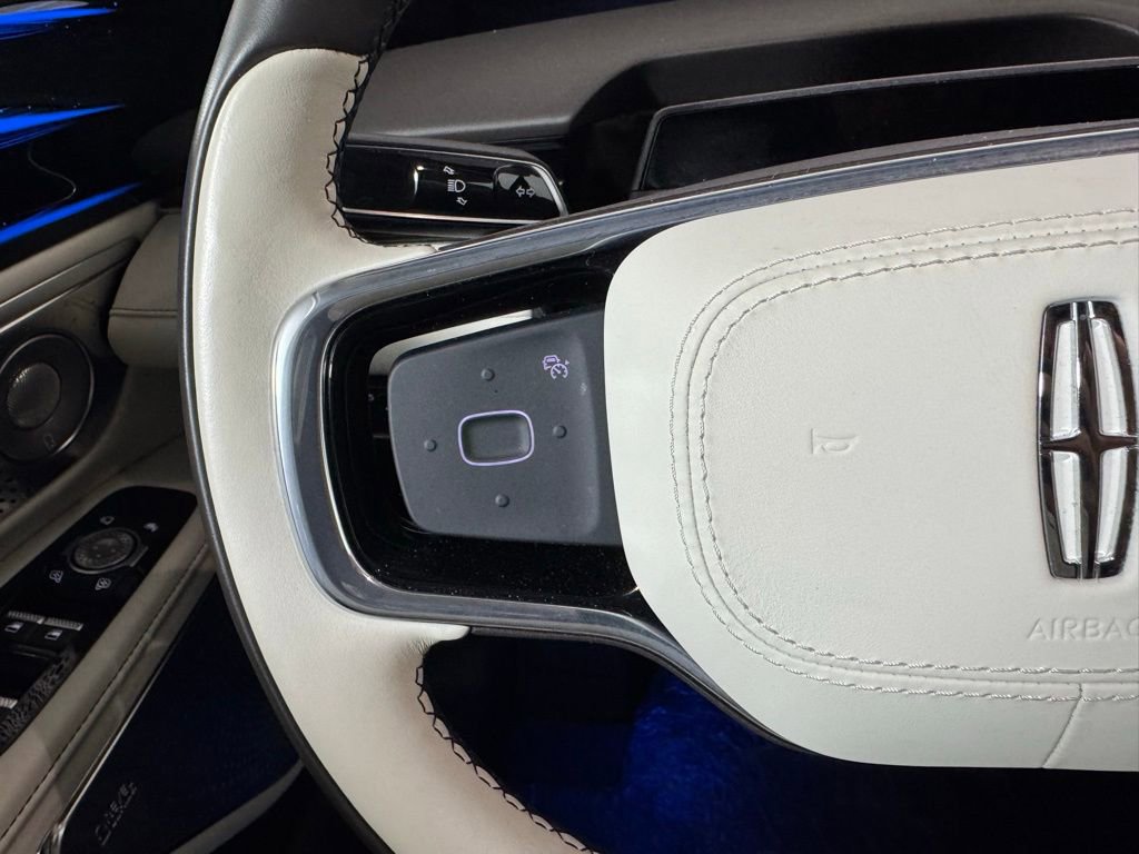 New 2024 Lincoln Nautilus Black Label w/ Jet Appearance Package (87T) image 26