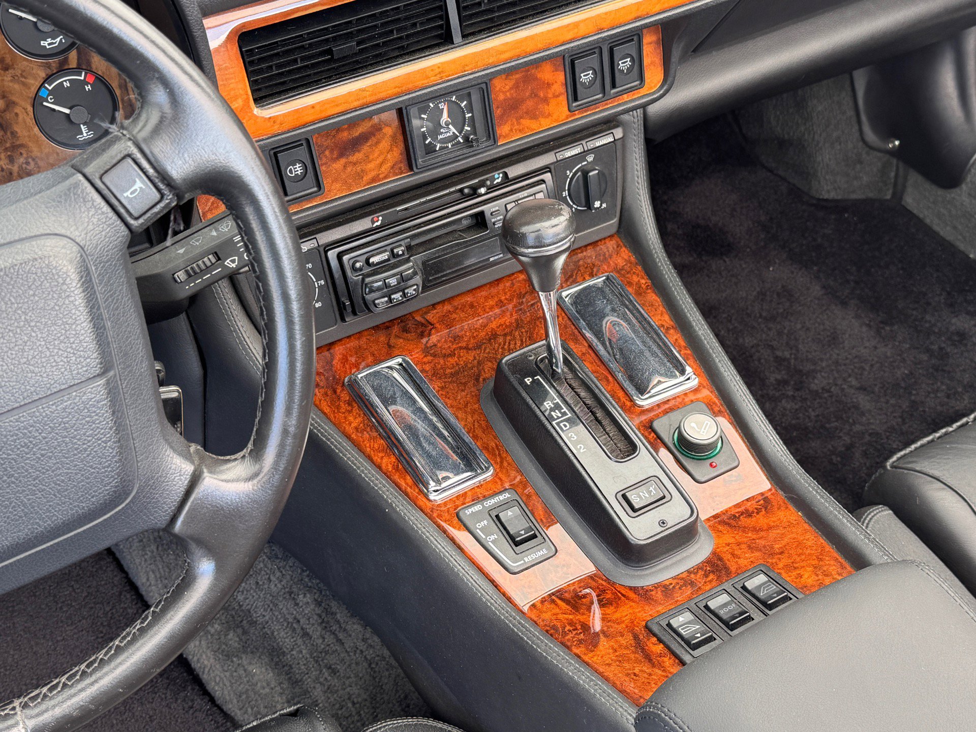 Used 1995 Jaguar XJS 4.0 Convertible image 34