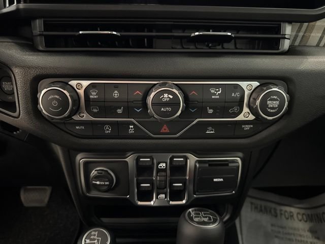 New 2026 Jeep Gladiator Sport AWD/4WD image 15