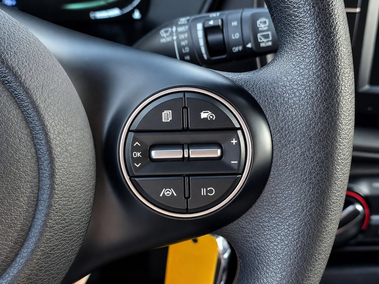 Used 2024 Kia Soul LX w/ Option Group 015 FWD image 24