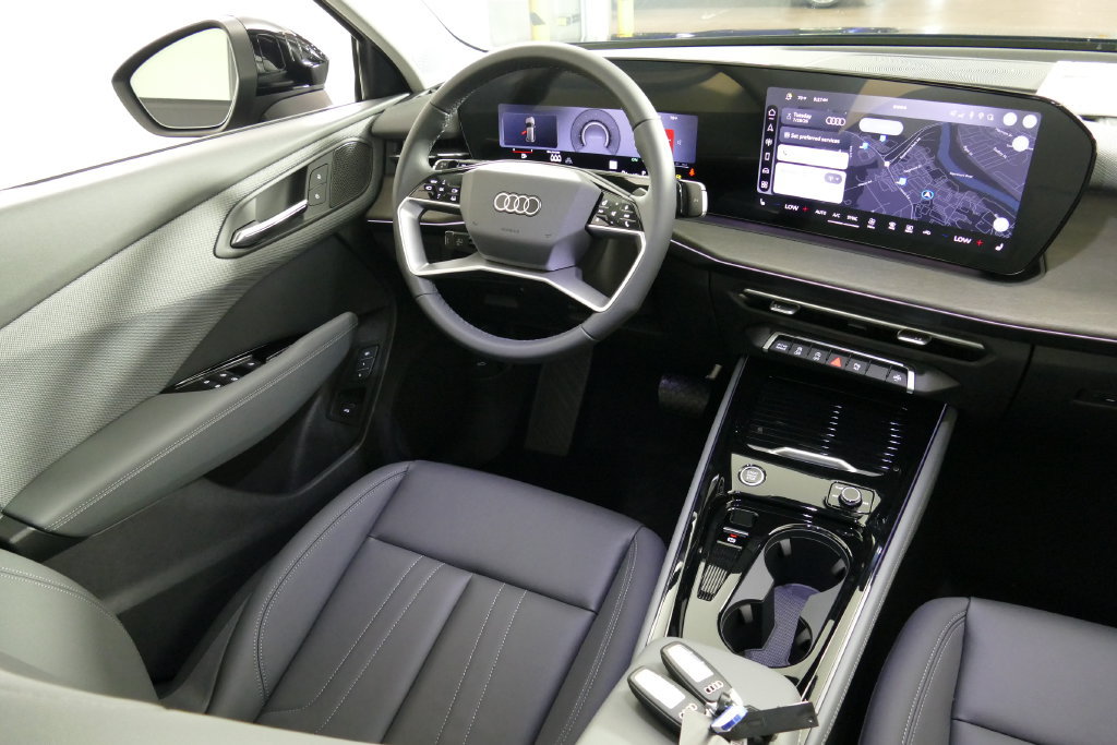 New 2026 Audi Q3 quattro 2.0T AWD/4WD image 22